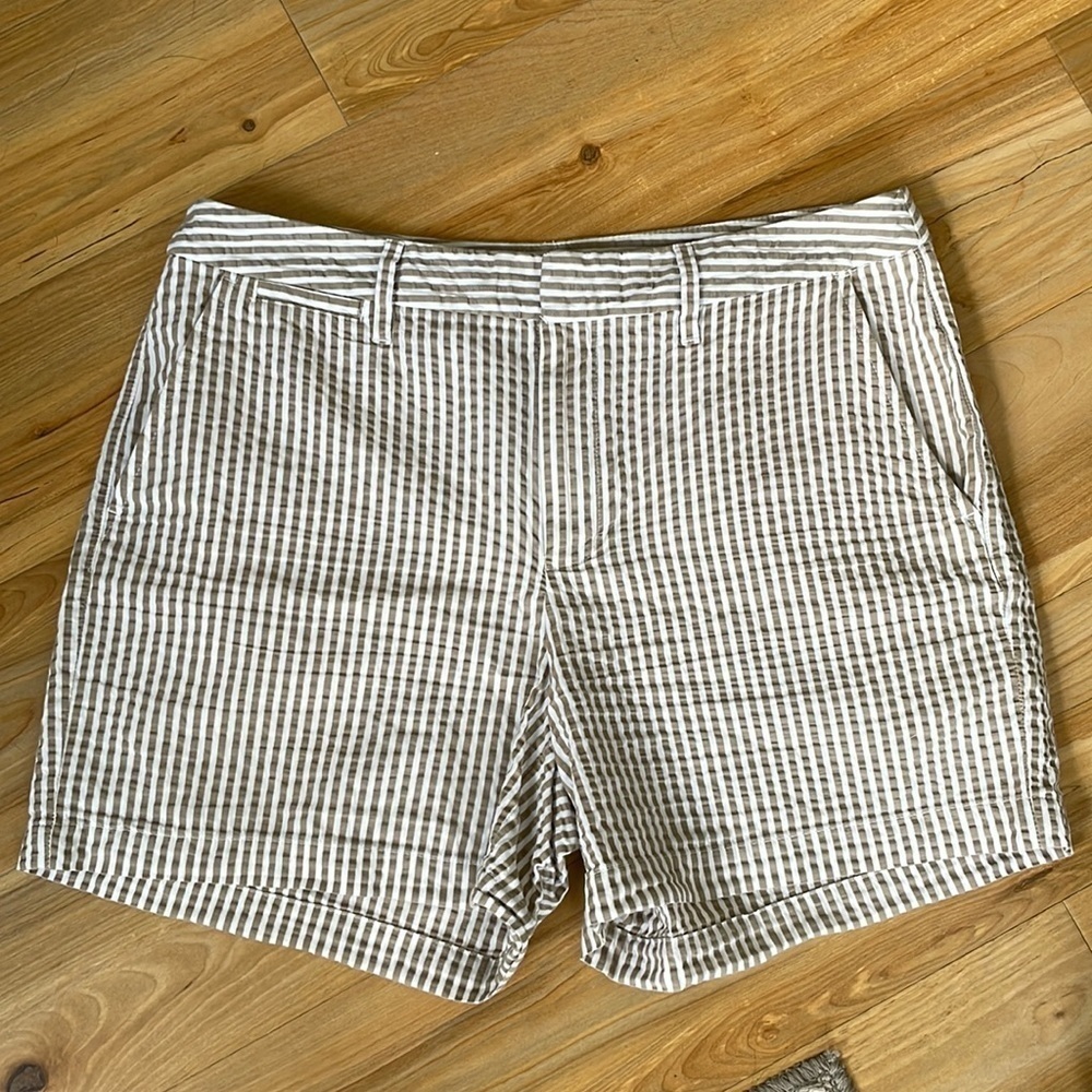 A new day striped shorts